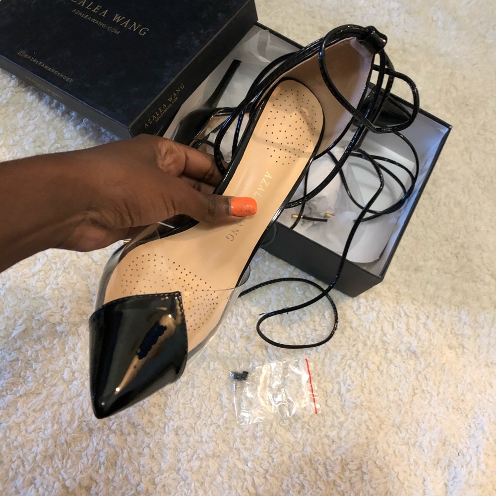 Black Pointy stilettos 👠